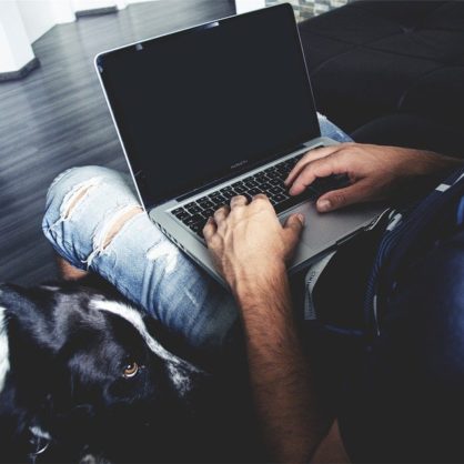 Es geht los! Wir gehen online und können endlich wieder gemeinsam yogen : )